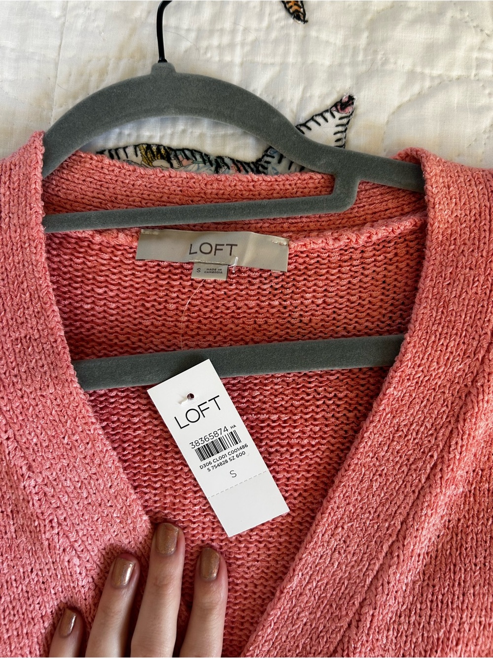LOFT Coral Button-Front V-Neck Cardigan - Picture 3 of 3
